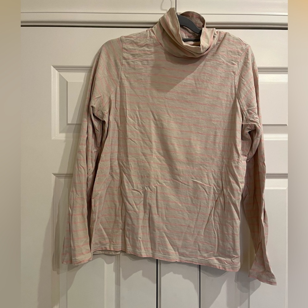 Faherty Women's Tan Shirt